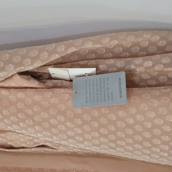 𝅺rachel Parcell Dot Tie Blouse - Picture 8 of 16